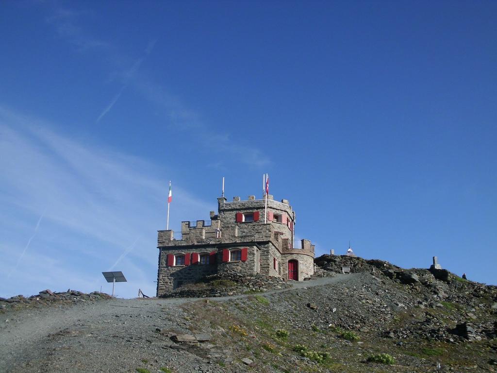 מלון מעבר סטלביו Rifugio Garibaldi מראה חיצוני תמונה